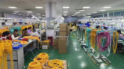 Shenzhen Chuanglixun Optoelectronic Equipment Co., Ltd. linia produkcyjna fabryki