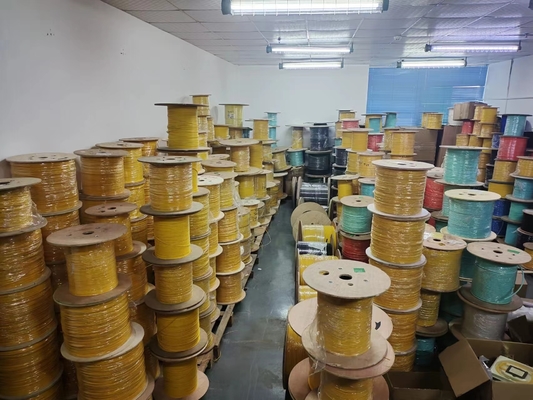 Żółty LSZH Kabel światłowodowy 1 Przewodnik dla niezawodnych i spójnych połączeń