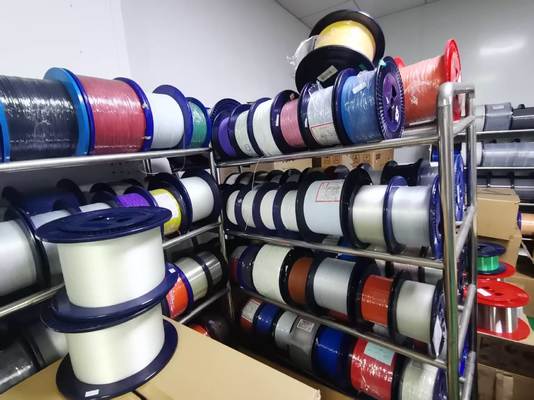 G657A2 Jednowarstwowe włókno optyczne gołe 0,25 mm Ultra-Thin Bend Resistant dla zastosowań FTTH i drona